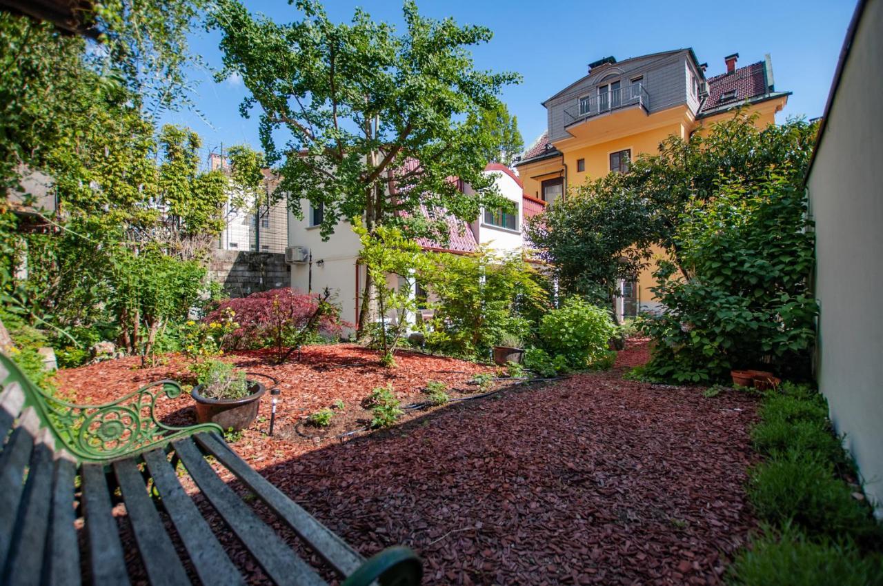 Entire House In The Center Of Ljubljana - Free Parking - Dragon Garden Pavilion Ljubljana Exterior photo